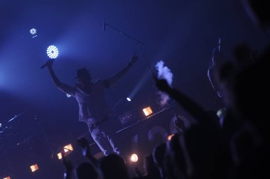 4 Kasım 2012 'de Oviedo, FL, ABD' deki First Baptist Kilisesi 'nde Hıristiyan Gruplar ve Bina 429 gösteri