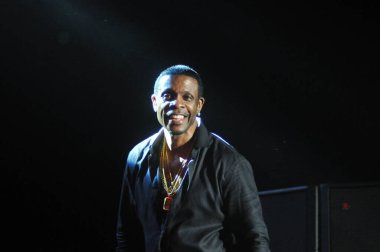 R & B Şarkıcıları Keith Sweat, Jagged Edge, Dru Hill ve Sisqo 15 Kasım 2014 'te Orlando Florida' daki CFE Arena 'da sahne aldılar.. 