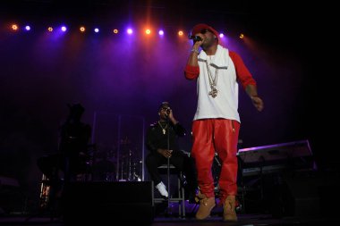 R & B Şarkıcıları Keith Sweat, Jagged Edge, Dru Hill ve Sisqo 15 Kasım 2014 'te Orlando Florida' daki CFE Arena 'da sahne aldılar.. 