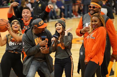 Orlando Magic, 21 Şubat 2020 Cuma günü Orlando Florida 'daki Amway Center' da Dallas Mavericks 'e ev sahipliği yapıyor.