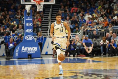 Orlando Magic, 8 Şubat 2020 tarihinde Orlando Florida 'daki Amway' de Milwaukee Bucks 'a ev sahipliği yaptı..  