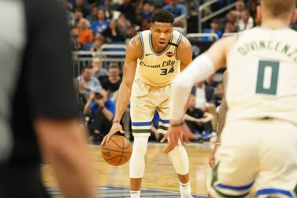 Orlando Magic Gospodarzem Milwaukee Bucks Amway Florydzie Sobotę Lutego 2020 — Zdjęcie stockowe