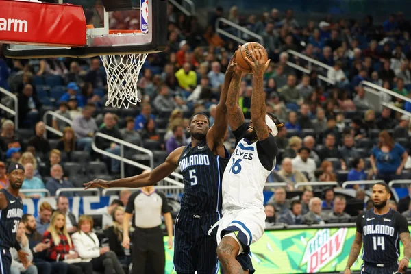 Orlando Magic, 21 Şubat 2020 Cuma günü Orlando Florida 'daki Amway Center' da Dallas Mavericks 'e ev sahipliği yapıyor..