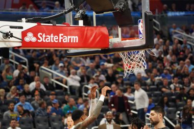 Orlando Magic, 8 Şubat 2020 tarihinde Orlando Florida 'daki Amway' de Milwaukee Bucks 'a ev sahipliği yaptı.. 