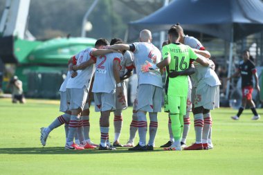 Toronto FC, 13 Temmuz 2020 tarihinde Orlando Florida 'da düzenlenen ESPN Wild World of Sports' ta düzenlenen MLS Back Tournament sırasında D.C. United ile karşı karşıya geldi..  