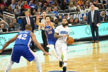 Orlando Magic 27 Aralık 2019 Cuma günü Orlando, Florida 'daki Amway Arena' da Philadelphia 76ers 'a ev sahipliği yapıyor..