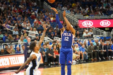 Orlando Magic 13 Ekim 2019 'da Florida, Orlando' daki Amway Center 'da Philadelphia 76ers' a ev sahipliği yaptı..  