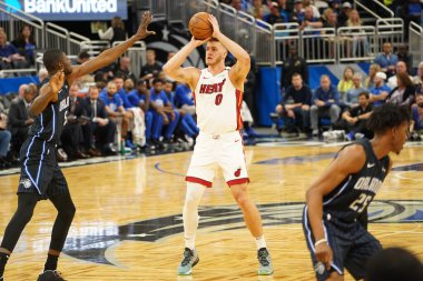Orlando Magic 1 Şubat 2020 tarihinde Orlando Florida 'daki Amway Center' da Miami Heat 'e ev sahipliği yaptı.