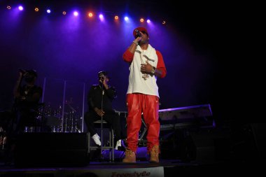 R & B Şarkıcıları Keith Sweat, Jagged Edge, Dru Hill ve Sisqo 15 Kasım 2014 'te Orlando Florida' daki CFE Arena 'da sahne aldılar..  