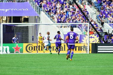 Orlando City SC, 6 Mart 2016 tarihinde Orlando Florida 'daki Citrus Bowl' da Real Salt Lake 'e ev sahipliği yaptı..