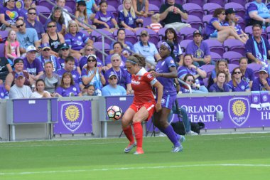 Orlando Pride 22 Nisan 2017 'de Orlando City Stadyumu' nda Washington Spirit 'e ev sahipliği yaptı..  
