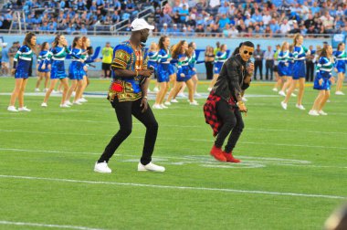 Kuzey Carolina 29 Aralık 2015 tarihinde Orlando Florida 'daki Kamp Dünya Stadyumu' nda oynanan Russell Atletizm Kupası 'nda Baylor ile karşılaşacak..