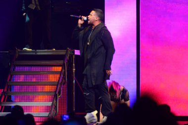 Baba Yankee ve Don Omar 7 Ağustos 2016 'da Orlando Florida' daki Amway Center 'da konser verdiler..  