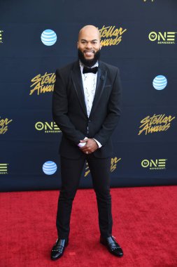 24 Mart 2018 Cumartesi günü Las Vegas 'taki Orleans Resort' ta düzenlenen 33. Yıldız Ödülleri Kırmızı Halı sırasında ünlüler. 