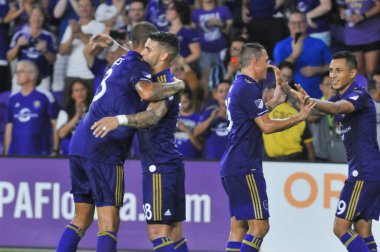 Orlando City 27 Eylül 2017 'de Orlando City Stadyumu' nda New England Devrimi 'ne ev sahipliği yaptı..  
