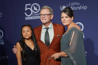 15 Ekim 2019 'da Nashville, Tennessee' deki Linbscome Üniversitesi 'nde verilen 50. GMA Dove Ödülleri sırasında kırmızı halı. 