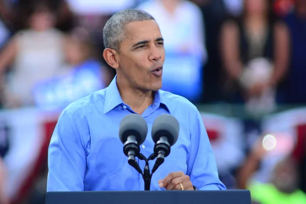 Presidente Barack Obama Habla Mitin Campaña Estadio Heritage Park Osceola — Foto de Stock