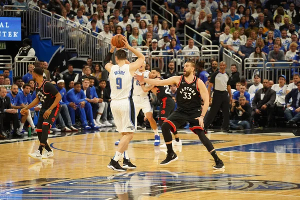 Orlando Magic Hosts Toronto Rapters Nba Playoff Amway Arena Orlando — Stockfoto