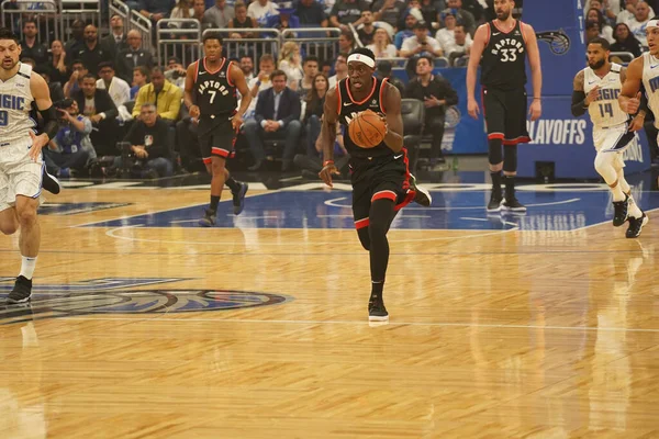 Orlando Magic Acoge Los Toronto Rapters Durante Primera Ronda Playoffs —  Fotos de Stock