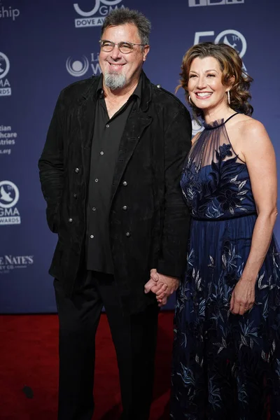 15 Ekim 2019 'da Nashville, Tennessee' deki Linbscome Üniversitesi 'nde verilen 50. GMA Dove Ödülleri' nde kırmızı halıyı yürüyün..