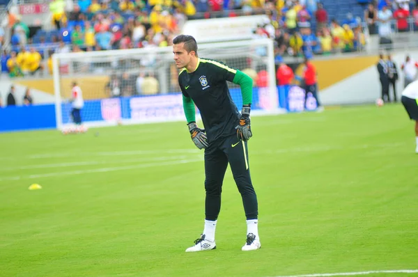 Brezilya, 8 Haziran 2016 tarihinde Orlando Florida 'daki Copa America Centenario' da Haiti ile karşılaştı..