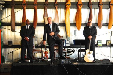 19 Eylül 2015 'te, Bebekler için Kahramanlar Sanford Florida' da bir bağış etkinliğine ev sahipliği yaptı..  