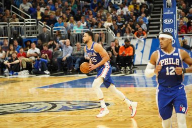 Orlando Magic 27 Aralık 2019 Cuma günü Orlando, Florida 'daki Amway Arena' da Philadelphia 76ers 'a ev sahipliği yapıyor..