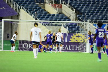 Orlando Pride 26 Ağustos 2016 'da Orlando Florida' daki Camp World Stadyumu 'nda Washington Spirit' e ev sahipliği yaptı..  