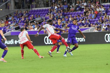 Orlando City 21 Temmuz 2019 tarihinde Florida, Orlando 'da Exploria Stadyumu' nda New York Red Bulls 'a ev sahipliği yaptı..