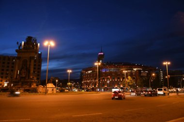 Akşamları şehir ışıklarına bak, şehir manzarası