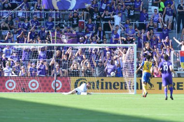 Orlando City 29 Nisan 2017 'de Orlando, Florida' daki Orlando City Stadyumu 'nda Colorado Rapids' e ev sahipliği yaptı.)