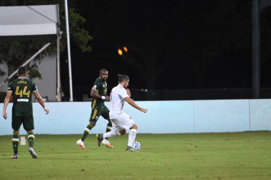 Los Angeles Galaksisi, 14 Temmuz 2020 'de Orlando Florida ABD' deki ESPN Vahşi Spor Dünyası 'nda düzenlenen MLS Sırt Turnuvası sırasında Portland Timbers ile karşı karşıya geldi.