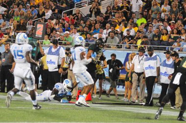 Kuzey Carolina 29 Aralık 2015 tarihinde Orlando Florida 'daki Kamp Dünya Stadyumu' nda oynanan Russell Atletizm Kupası 'nda Baylor ile karşılaşacak.. 