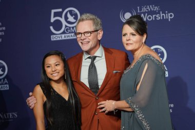 15 Ekim 2019 'da Nashville, Tennessee' deki Linbscome Üniversitesi 'nde verilen 50. GMA Dove Ödülleri sırasında kırmızı halı. 