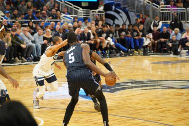 Orlando Magic 28 Şubat 2020 tarihinde Orlando Florida 'da Amway Center' da Minnesota Timberwolves 'a ev sahipliği yapar..  