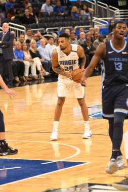 Orlando Magic 10 Ekim 2018 tarihinde Orlando Florda 'daki Amway Center' da Memphis Grizzilies 'e ev sahipliği yaptı..  