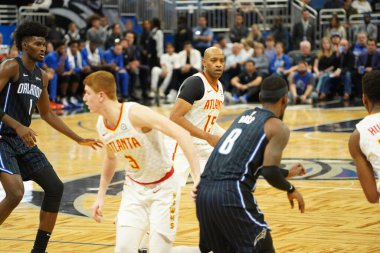Orlando Magic 30 Aralık 2019 tarihinde Orlando, Florida 'daki Amway Center' da Atlanta Hawks 'a ev sahipliği yaptı.