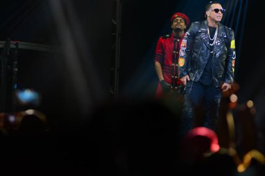 Baba Yankee ve Don Omar 7 Ağustos 2016 'da Orlando Florida' daki Amway Center 'da konser verdiler..  