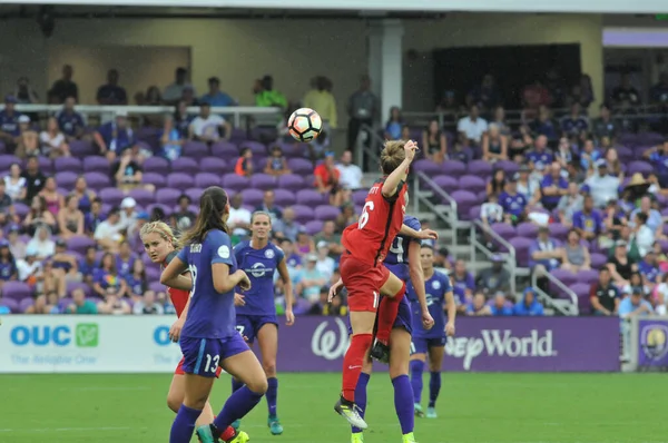 Orlando Pride, 23 Eylül 2017 'de Orlando City Stadyumu' nda Portland Thorns 'a ev sahipliği yaptı.. 