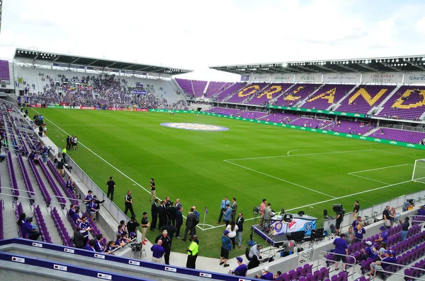 Orlando City, 5 Mart 2017 'de Orlando City Stadyumu' nda NYC FC 'ye ev sahipliği yaptı..  