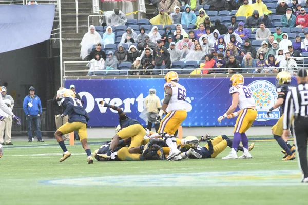 Notre Dame Confruntă Lsu Timpul Citrus Bowl Camping World Stadium — Fotografie, imagine de stoc