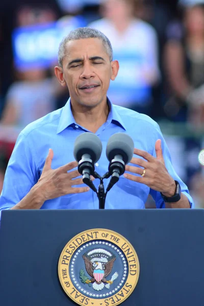 Presidente Barack Obama Habla Mitin Campaña Estadio Heritage Park Osceola — Foto de Stock