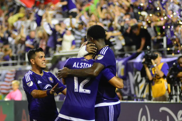 Orlando City, 24 Ağustos 2016 'da Orlando Florida' daki Kamp Dünyası Stadyumunda Toronto FC 'ye ev sahipliği yaptı..