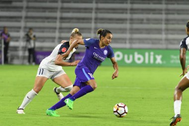 Orlando Pride, 23 Mayıs 2018 'de Orlando Florida' daki Exploria Stadyumu 'nda Kuzey Carolina Cesareti' ne ev sahipliği yapmaktadır..  