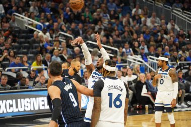 Orlando Magic 28 Şubat 2020 tarihinde Orlando Florida 'da Amway Center' da Minnesota Timberwolves 'a ev sahipliği yapar..  