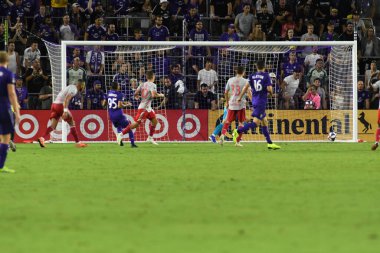 Orlando City 21 Temmuz 2019 tarihinde Florida, Orlando 'da Exploria Stadyumu' nda New York Red Bulls 'a ev sahipliği yaptı..