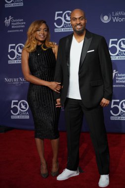 15 Ekim 2019 'da Nashville, Tennessee' deki Linbscome Üniversitesi 'nde verilen 50. GMA Dove Ödülleri sırasında kırmızı halı. 