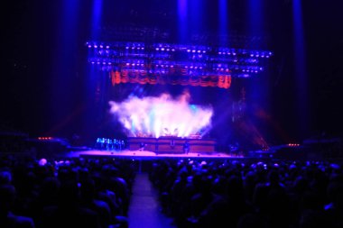 TransSibirya Orkestrası 14 Aralık 2014 'te Orlando Florida' daki Amway Center 'da konser verir..