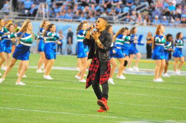 Kuzey Carolina 29 Aralık 2015 tarihinde Orlando Florida 'daki Kamp Dünya Stadyumu' nda oynanan Russell Atletizm Kupası 'nda Baylor ile karşılaşacak..