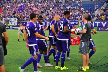 Orlando City SC sunucusu Sporting Kansas City Orlando Florida 'daki Dünya Kampı Stadyumu' nda 13 Eylül 2015 'te.